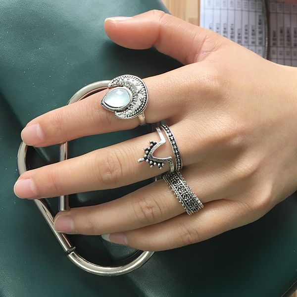 maxi bohemian retro opal carved moon tail ring adjustment joint ring gypsy four-piece ring, Silver
maxi bohemian retro opal carved moon tail ring adjustment joint ring gypsy four-piece ring, Silver