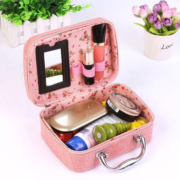 new female cosmetic box women's large capacity storage handbag quilted professional cosmetic bag travel toiletry makeup bag
new female cosmetic box women's large capacity storage handbag quilted professional cosmetic bag travel toiletry makeup bag
