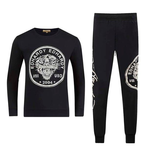 2020men спортивная hoodie и кофты черный белый осень зима jogger спортивный костюм мужские костюмы тренировочные костюмы set plus size -3xl, Gray
2020men спортивная hoodie и кофты черный белый осень зима jogger спортивный костюм мужские костюмы тренировочные костюмы set plus size -3xl, Gray