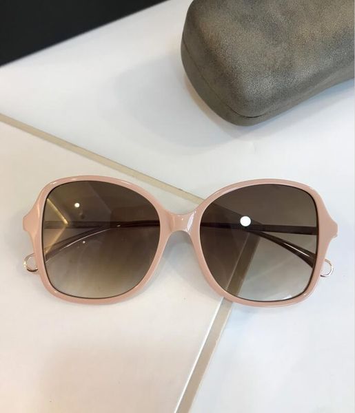 new fashion women sunglasses oculos 3399 men sunglasses simple and generous men sun glasses outdoor uv400 protection eyewear with case, White;black
new fashion women sunglasses oculos 3399 men sunglasses simple and generous men sun glasses outdoor uv400 protection eyewear with case, White;black