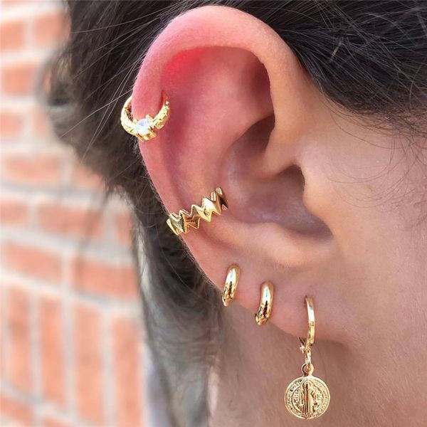 hoop & huggie 5pcs vintage gold color virgin mary earrings for women girl unique glitter zircon moon pendant jewelry e384, Golden;silver
hoop & huggie 5pcs vintage gold color virgin mary earrings for women girl unique glitter zircon moon pendant jewelry e384, Golden;silver
