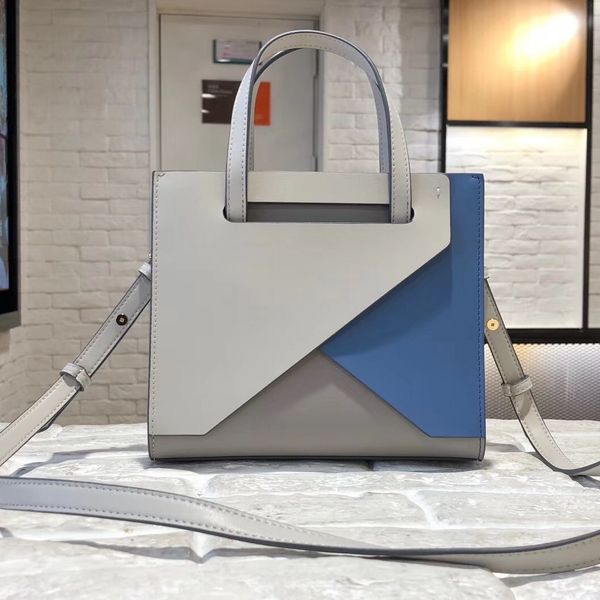 art2019 commute ol genuine leather women's single shoulder messenger will handbag year killer hit color geometry package
art2019 commute ol genuine leather women's single shoulder messenger will handbag year killer hit color geometry package