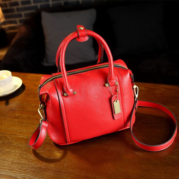 новая мода бостан сумочка женщина коровья кожа crossbody сумка женщины сумки на ремне тотализаторы роскошные ручки пакет
новая мода бостан сумочка женщина коровья кожа crossbody сумка женщины сумки на ремне тотализаторы роскошные ручки пакет