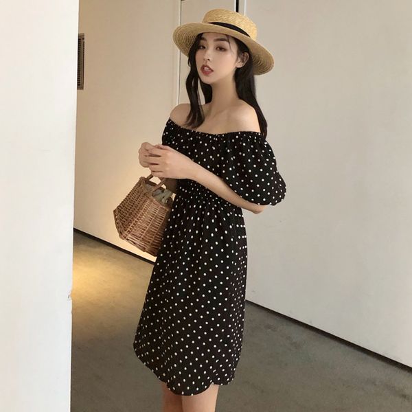hong kong flavor retro square collar chiffon off-shoulder double purpose polka dot dress, Black;gray
hong kong flavor retro square collar chiffon off-shoulder double purpose polka dot dress, Black;gray