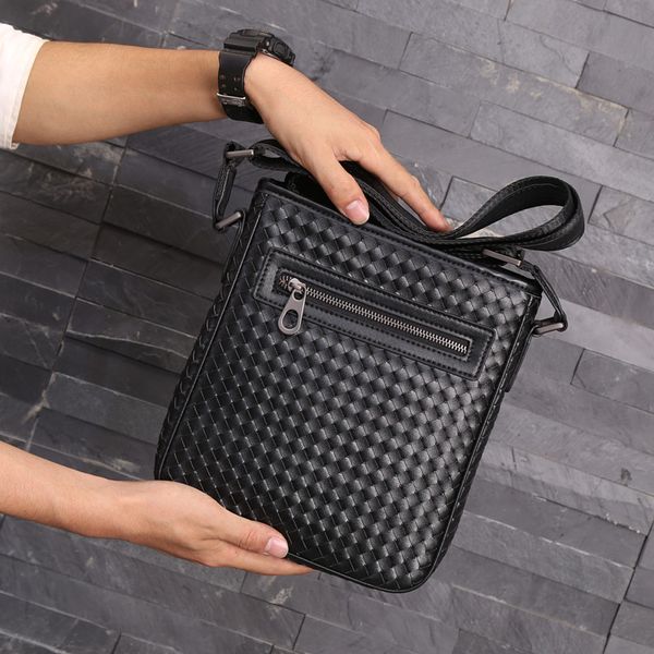 kaisiludi leather men's bag single-shoulder bag weaving men's vertical cowhide satchel small fashion trend
kaisiludi leather men's bag single-shoulder bag weaving men's vertical cowhide satchel small fashion trend