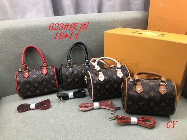 summer 19 new ethnic wind irregularities make small bags simple patterns one shoulder crossing women's bags mini bags
summer 19 new ethnic wind irregularities make small bags simple patterns one shoulder crossing women's bags mini bags