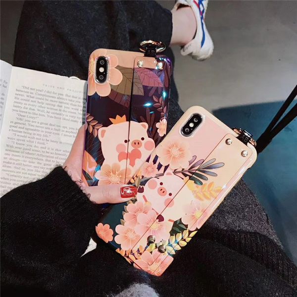 one piece luxury phone case for iphone 7 8plus xr 11promax fashion lovely pig and flower designer phone case back cover with wristband
one piece luxury phone case for iphone 7 8plus xr 11promax fashion lovely pig and flower designer phone case back cover with wristband