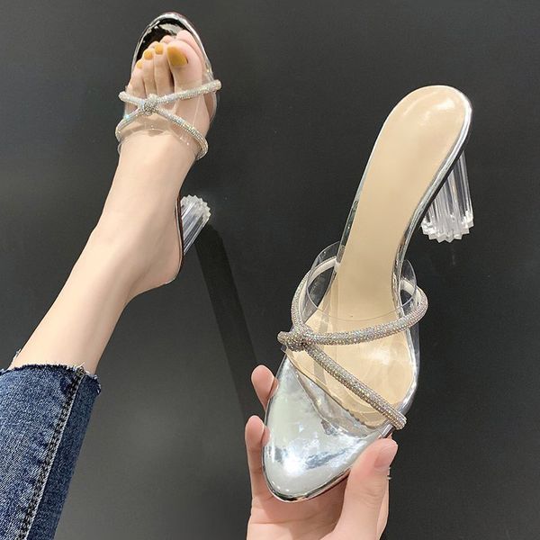 high-heeled shoes lady glitter slides womens slippers outdoor pantofle fashion transparent heel butterfly-knot heels jelly 2020, Black
high-heeled shoes lady glitter slides womens slippers outdoor pantofle fashion transparent heel butterfly-knot heels jelly 2020, Black