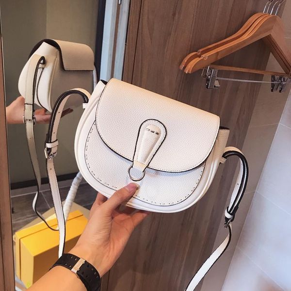 19ss brand new litchi pattern women shoulder bag saddle bags sweet female shoulder bag crossbody ladies saddle bag luxury designer handbags
19ss brand new litchi pattern women shoulder bag saddle bags sweet female shoulder bag crossbody ladies saddle bag luxury designer handbags