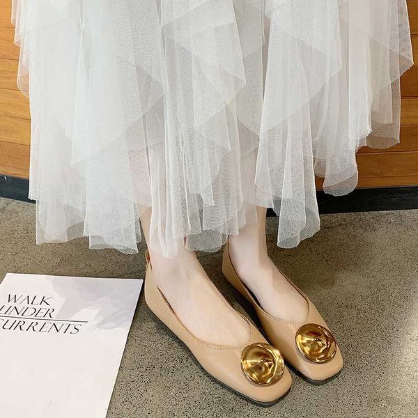 ladies spring new simple stylish single shoes square toe shallow mouth flat work shoes metal sense european style u19-49, Black
ladies spring new simple stylish single shoes square toe shallow mouth flat work shoes metal sense european style u19-49, Black