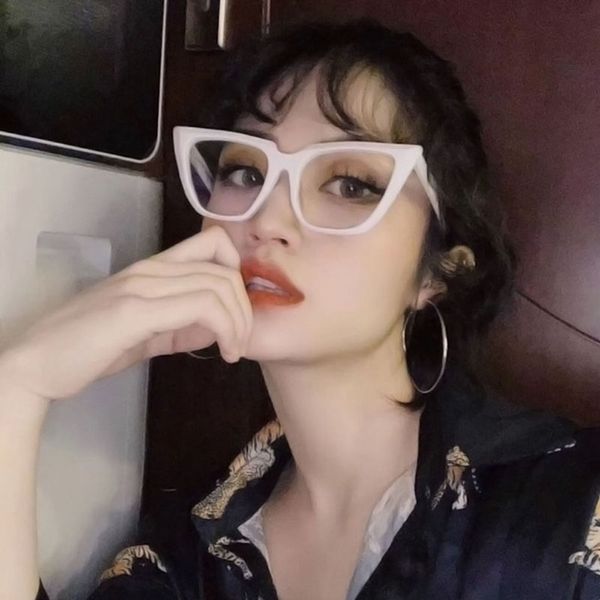 anti blue light glasses women eyewear blocking radiation protection gaming computer cat eye glasses frames women optical fashion, White;black
anti blue light glasses women eyewear blocking radiation protection gaming computer cat eye glasses frames women optical fashion, White;black