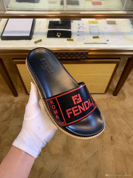 2020 latest red leather casual slippers men's casual shoes fashion trend comfortable shoe size 38-45 type 39745400601a
2020 latest red leather casual slippers men's casual shoes fashion trend comfortable shoe size 38-45 type 39745400601a