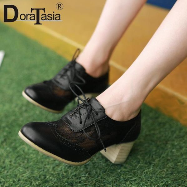doratasia female black lace flats office casual commute spring autumn brogue flats women lace up retro shoes woman
doratasia female black lace flats office casual commute spring autumn brogue flats women lace up retro shoes woman