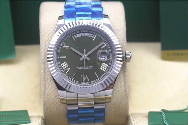 2019 date type 41mm men's automatic mechanical stainless steel fashion trend luxury sports watch, Slivery;brown
2019 date type 41mm men's automatic mechanical stainless steel fashion trend luxury sports watch, Slivery;brown