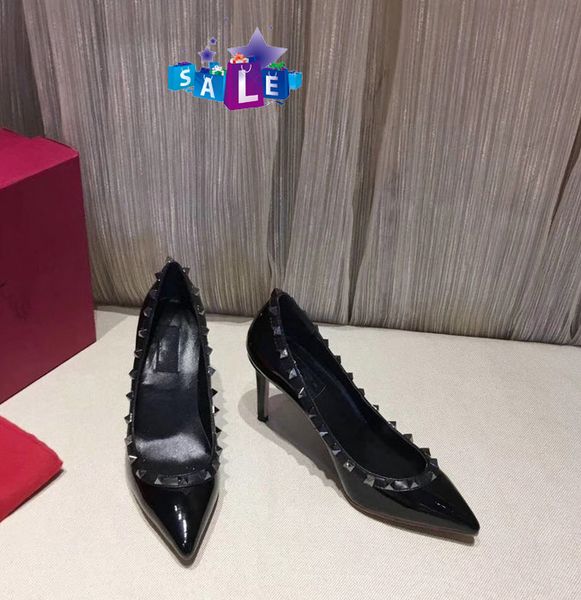 luxury patent leather women pointed toe pumps fashion rivet stiletto high-heeled shoes 8.5cm, Black
luxury patent leather women pointed toe pumps fashion rivet stiletto high-heeled shoes 8.5cm, Black