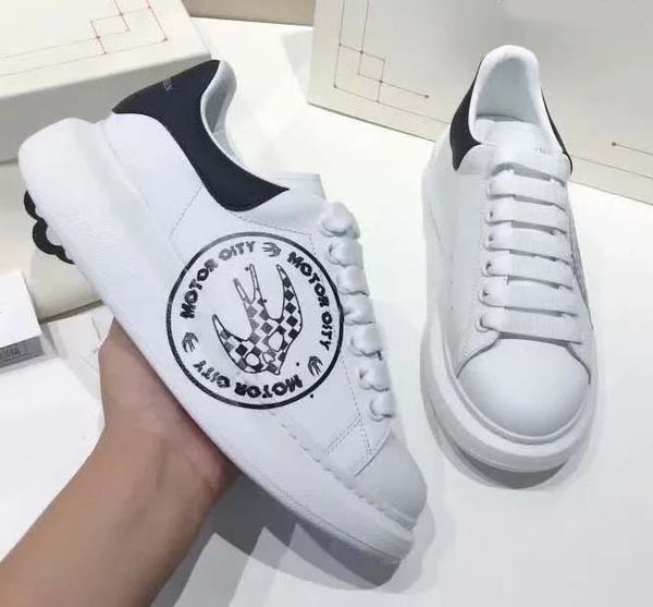 with box sneaker casual shoes trainers fashion sports shoes leather boots sandals slippers vintage air for man woman 04mk22011, Black
with box sneaker casual shoes trainers fashion sports shoes leather boots sandals slippers vintage air for man woman 04mk22011, Black