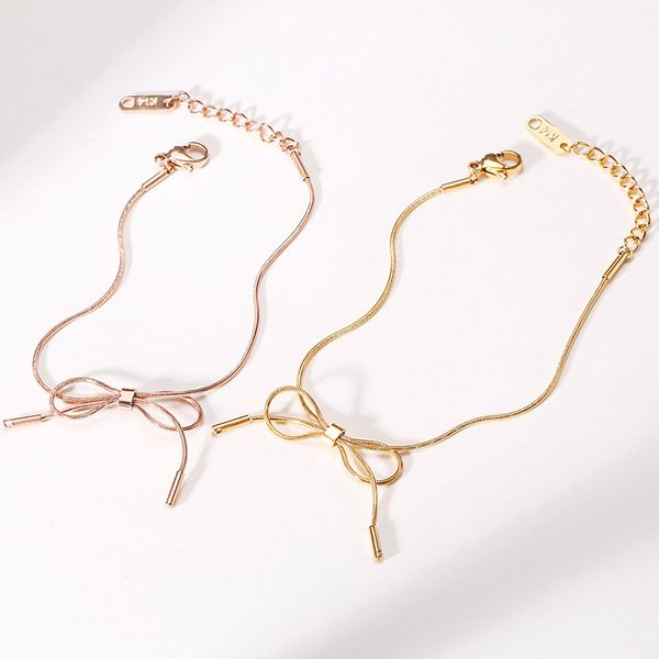 fashion unique stainless steel bowknot bracelet for women rose gold color simple elegant ladies bracelet jewelry gifts wholesale, Golden;silver
fashion unique stainless steel bowknot bracelet for women rose gold color simple elegant ladies bracelet jewelry gifts wholesale, Golden;silver
