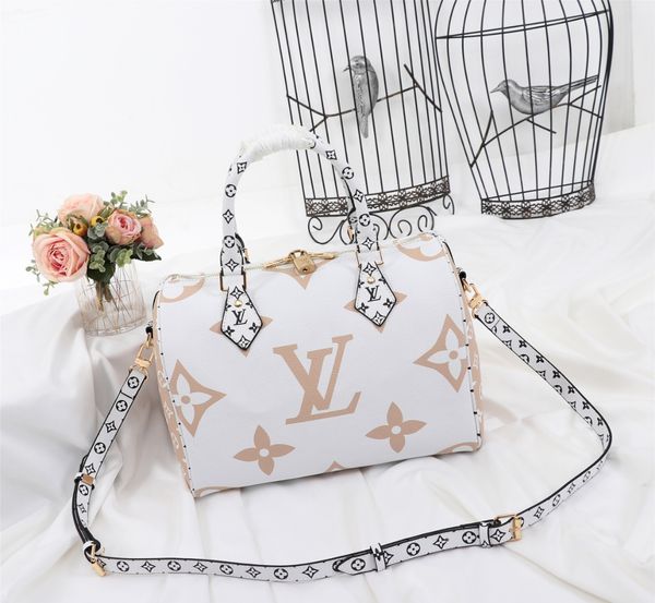 2019 late t fa hion g bag men and women houlder bag handbag backpack cro body bag wai t pack fanny pack 00182
2019 late t fa hion g bag men and women houlder bag handbag backpack cro body bag wai t pack fanny pack 00182