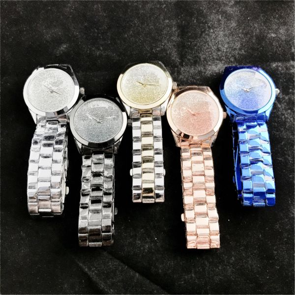 2019 european and american luxury brand stars same quartz business men's and women's watches suitable for wedding party accessorie, Slivery;brown
2019 european and american luxury brand stars same quartz business men's and women's watches suitable for wedding party accessorie, Slivery;brown