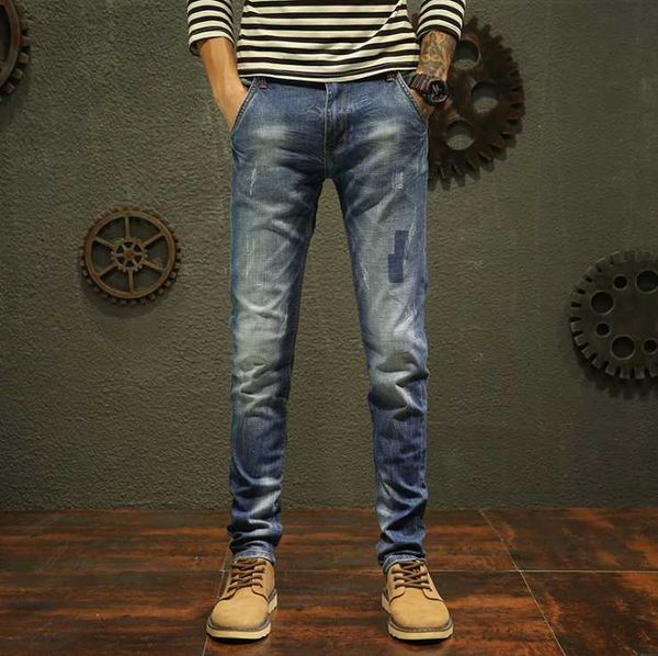 casual woven jeans for ss2019 new collection, boy's denim pants, fashionable used wash and suitable fabric quality, blue wash
casual woven jeans for ss2019 new collection, boy's denim pants, fashionable used wash and suitable fabric quality, blue wash