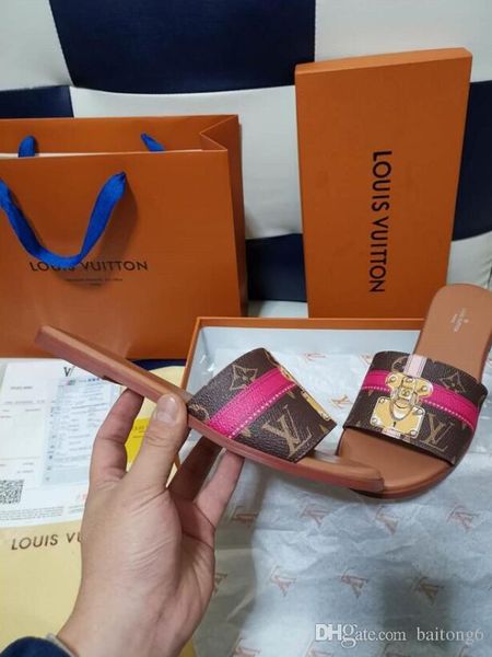 with box woman high-quality slippers brand sandals heels shoe designer shoes slide basketball shoes casual shoes flip flops by shoe05 130, Black
with box woman high-quality slippers brand sandals heels shoe designer shoes slide basketball shoes casual shoes flip flops by shoe05 130, Black