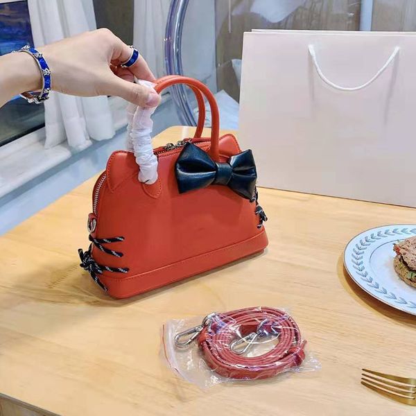 fashion cute cat handbag messenger bag leather shoulder bag youth shell bag large capacity metal zipper wallet
fashion cute cat handbag messenger bag leather shoulder bag youth shell bag large capacity metal zipper wallet