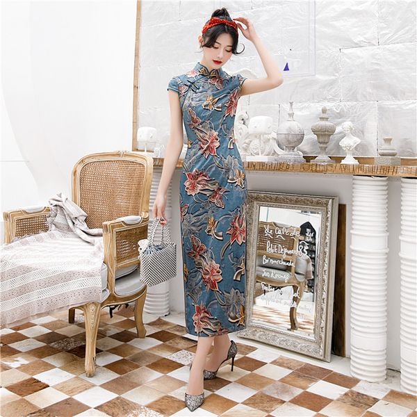 novelty chinese dress women high split cheongsam vintage button print flower classic qipao vestidos evening party gown, Red
novelty chinese dress women high split cheongsam vintage button print flower classic qipao vestidos evening party gown, Red
