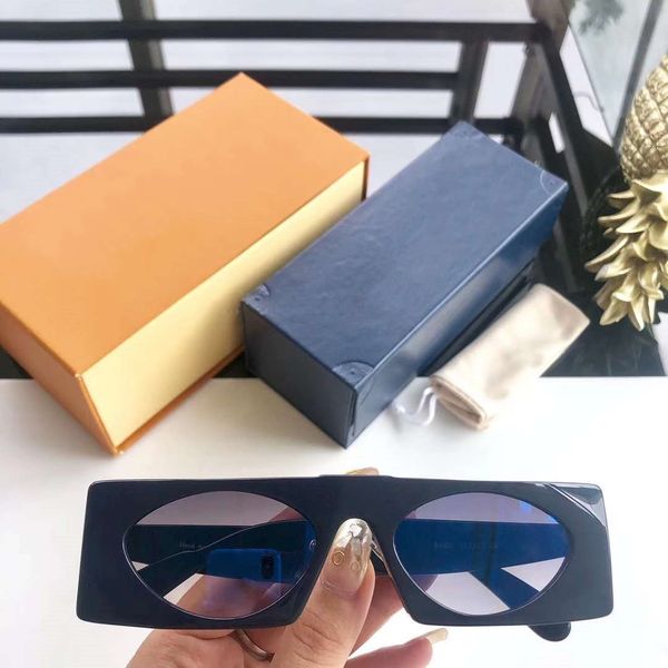 2020 sunglasses stylish sunglasses model l1235 for mens women charming glasses driving uv400 fashion summer with box, White;black
2020 sunglasses stylish sunglasses model l1235 for mens women charming glasses driving uv400 fashion summer with box, White;black