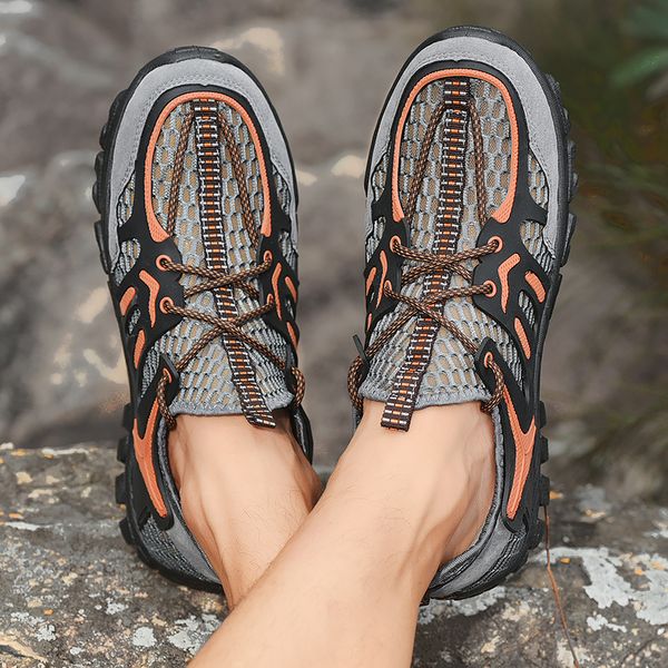 men hiking shoes anti-slip outdoor climbing trekking shoe tactical boots travel backpacking hunting jungle male sneaker 
men hiking shoes anti-slip outdoor climbing trekking shoe tactical boots travel backpacking hunting jungle male sneaker