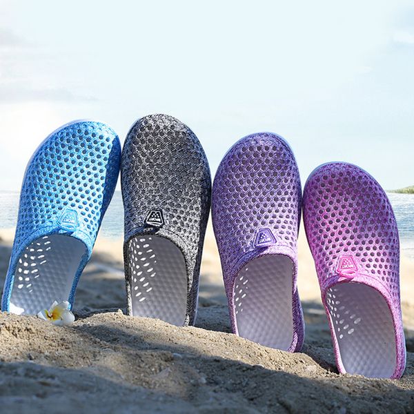 2020 new summer women men outdoor beach flat slippers sandals anti slip breathable shoes, Black
2020 new summer women men outdoor beach flat slippers sandals anti slip breathable shoes, Black