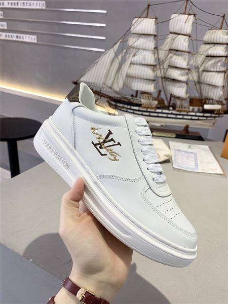 2020 new le luxury designer couple casual sneakers men and women fashion casual shoes daily sneakers
2020 new le luxury designer couple casual sneakers men and women fashion casual shoes daily sneakers
