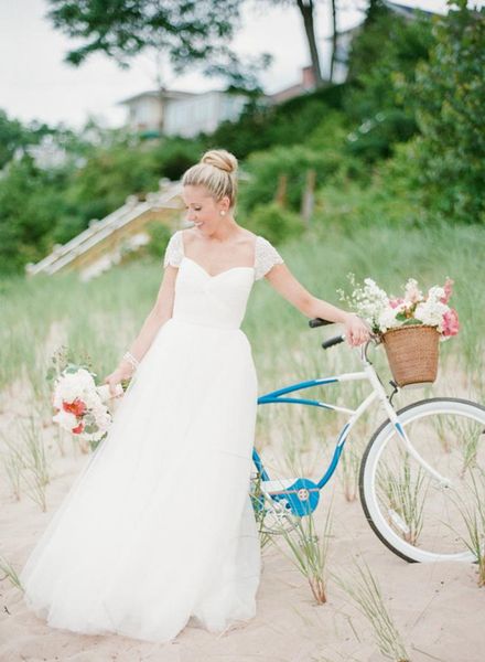 bohemian wedding dresses organza brides gowns plus size a-line beach country bridal gowns crystals sweetheart 156, White
bohemian wedding dresses organza brides gowns plus size a-line beach country bridal gowns crystals sweetheart 156, White