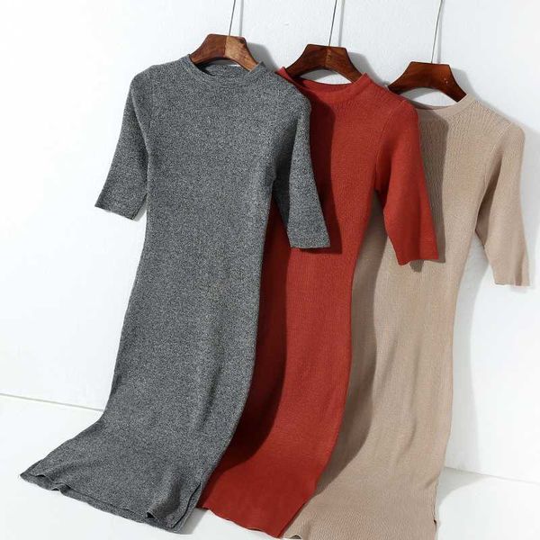2020 elegant autumn winter long sweater dress pencil dress women o-neck half sleeve slim knit female jumper bodycon, White;black
2020 elegant autumn winter long sweater dress pencil dress women o-neck half sleeve slim knit female jumper bodycon, White;black