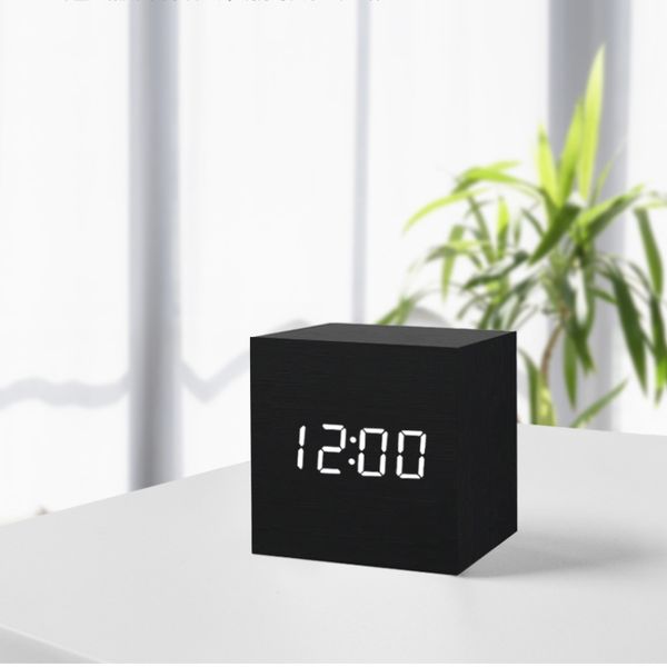 ini wood led electronic clock wooden alarm clock voice control luminous bedside table students
ini wood led electronic clock wooden alarm clock voice control luminous bedside table students