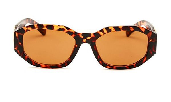 1pcs fashion round sunglasses eyewear sun glasses designer brand black metal frame dark 50mm glass lenses for mens womens better brown cases, White;black
1pcs fashion round sunglasses eyewear sun glasses designer brand black metal frame dark 50mm glass lenses for mens womens better brown cases, White;black
