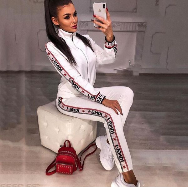 designers tracksuit women luxuryfendi sweat suits autumn brand womens print tracksuits jogger suits jacket +pants sets sporting suit
designers tracksuit women luxuryfendi sweat suits autumn brand womens print tracksuits jogger suits jacket +pants sets sporting suit