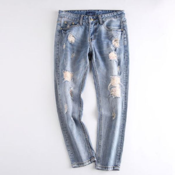 light blue hole jeans show thin female students loose wire drawing edge nine points haroun pants
light blue hole jeans show thin female students loose wire drawing edge nine points haroun pants
