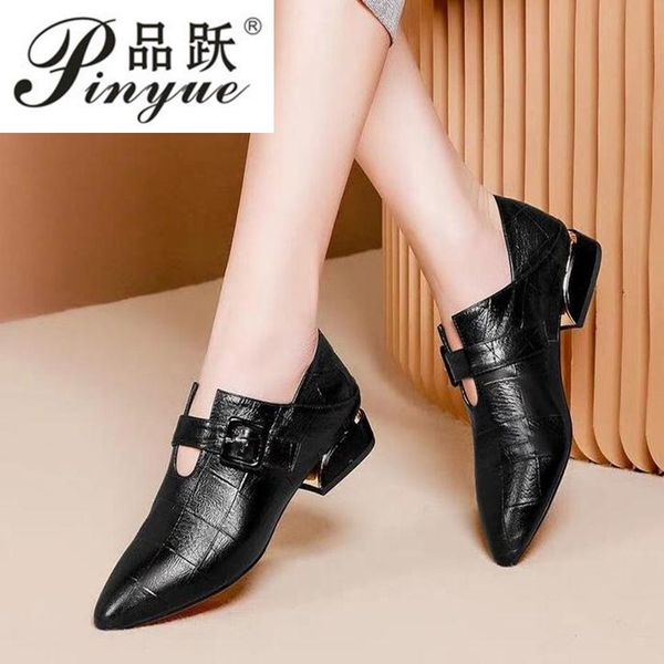 size 35-40 shoes women pointed toe low heel slip on shoes buckle decoration office lady footwear female fashion, Black
size 35-40 shoes women pointed toe low heel slip on shoes buckle decoration office lady footwear female fashion, Black