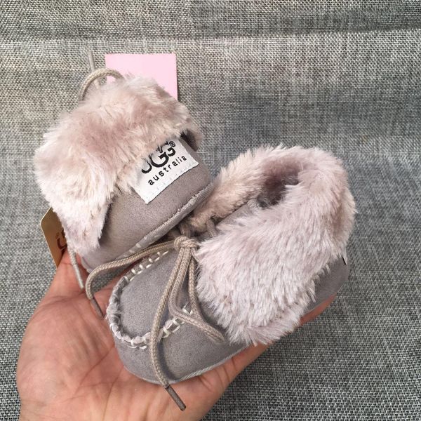 2020 designer- baby boys girls snow boots winter warm newborn first walker shoes soft sole anti-slip infant moccasins sneakers
2020 designer- baby boys girls snow boots winter warm newborn first walker shoes soft sole anti-slip infant moccasins sneakers