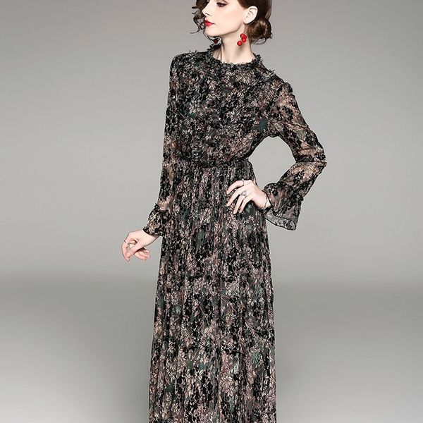 autumn spring long-sleeve empire vacation bohemian style ruffled seaside floral chiffon long dress high-dressing women clothing, Black;gray 
autumn spring long-sleeve empire vacation bohemian style ruffled seaside floral chiffon long dress high-dressing women clothing, Black;gray