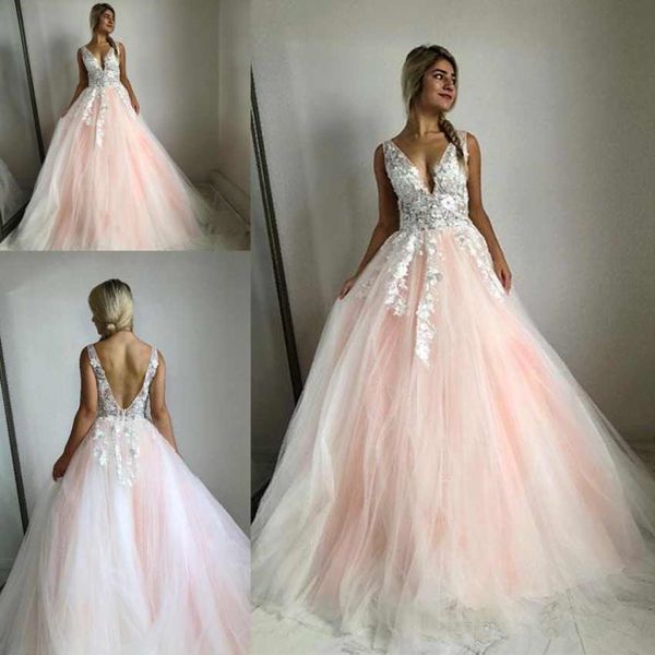 2019 a line quinceanera платья глубокий v-образным вырезом кружевные аппликации без рукавов тюль sweep поезд сладкие 16 лет девушки вечерние, Blue;red
2019 a line quinceanera платья глубокий v-образным вырезом кружевные аппликации без рукавов тюль sweep поезд сладкие 16 лет девушки вечерние, Blue;red