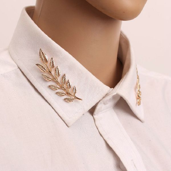 1 pair vintage leaf brooch gold silver color simple shirt collar ornament wedding bridal jewelry, Gray
1 pair vintage leaf brooch gold silver color simple shirt collar ornament wedding bridal jewelry, Gray