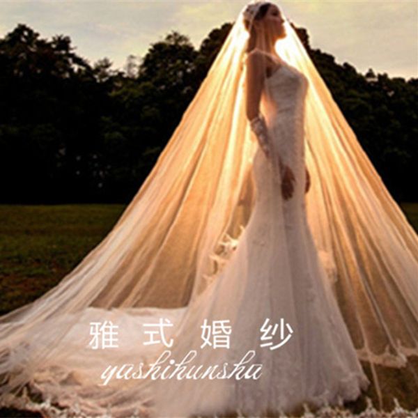2020 one layer wedding veils 5 meters long 3 meters wide lace length real image tulle bridal veil with comb, Black
2020 one layer wedding veils 5 meters long 3 meters wide lace length real image tulle bridal veil with comb, Black
