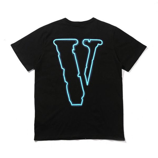 vlone vlone men повседневная удобная мужская футболка мужская дизайнерская футболка большой v логотип высокое качество хип хоп мужчины женщи, White;black
vlone vlone men повседневная удобная мужская футболка мужская дизайнерская футболка большой v логотип высокое качество хип хоп мужчины женщи, White;black