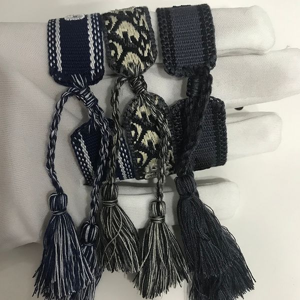19d brand fashion jewelry for women cotton jewelry letter signature embroidery bracelet woven bangle tassel lace-up bracelet, Golden;silver
19d brand fashion jewelry for women cotton jewelry letter signature embroidery bracelet woven bangle tassel lace-up bracelet, Golden;silver