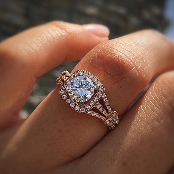 modyle 2019 new design rose gold color small cz stone round three-layer ring for woman big round cubic zircon jewelry wholesale, Slivery;golden
modyle 2019 new design rose gold color small cz stone round three-layer ring for woman big round cubic zircon jewelry wholesale, Slivery;golden
