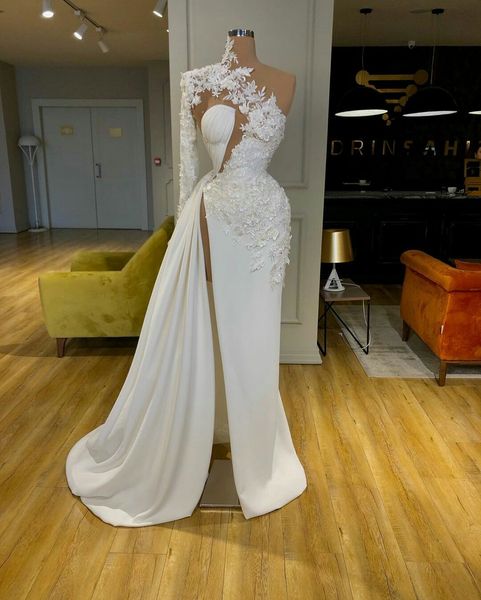 high split evening gowns high neck satin appliques long mermaid prom dress sweep train arabic formal dress, Black;red
high split evening gowns high neck satin appliques long mermaid prom dress sweep train arabic formal dress, Black;red