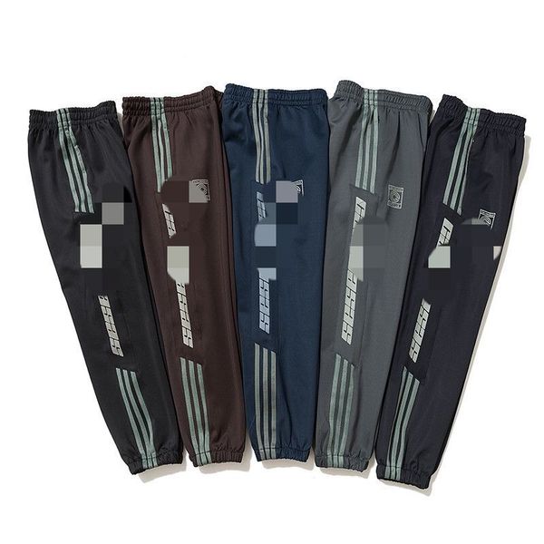 2020 new fashion trend green three bar casual sports pants breathable fabric spring and autumn small feet long pants, Black
2020 new fashion trend green three bar casual sports pants breathable fabric spring and autumn small feet long pants, Black