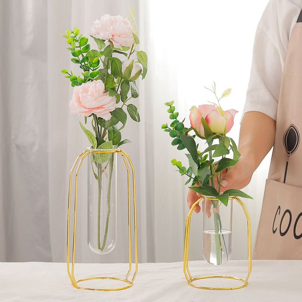 1set nordic style glass iron art vase gold ceometric форма горшок главная свадебные украшения аксессуары
1set nordic style glass iron art vase gold ceometric форма горшок главная свадебные украшения аксессуары