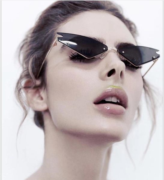 sunglasses, ocean lenses, thin legs, men's and women's sunglasses with european and american personalities, White;black
sunglasses, ocean lenses, thin legs, men's and women's sunglasses with european and american personalities, White;black